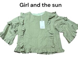 GIRL AND THE SUN 3/4 bell sleeve top